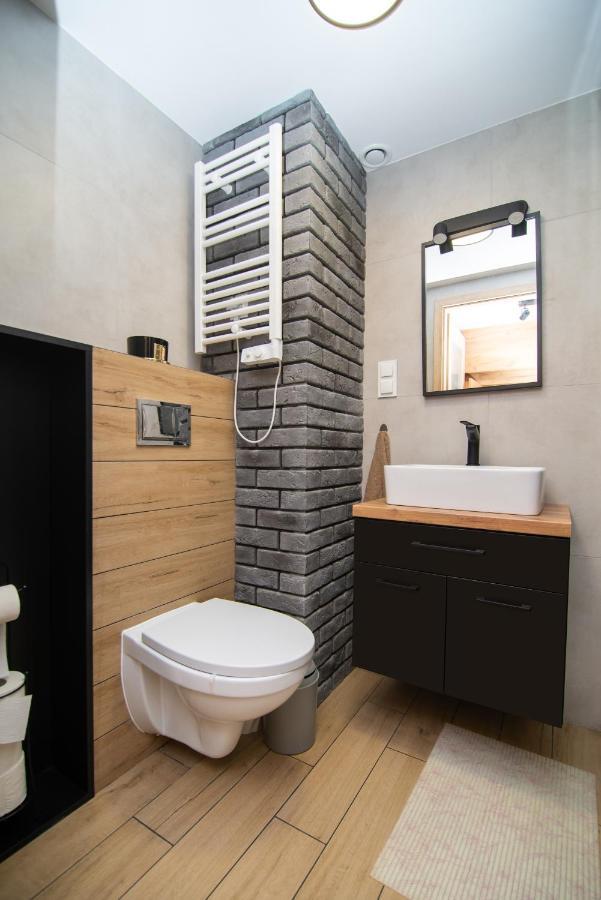 Studia Przy Lotnisku Od Wroclawapartament-Pl Экстерьер фото