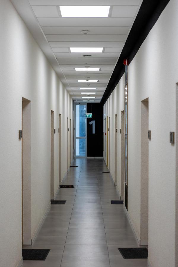 Studia Przy Lotnisku Od Wroclawapartament-Pl Экстерьер фото